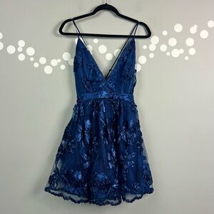 Maniju Deep V-Neck Embroidered Mesh Dress Size M